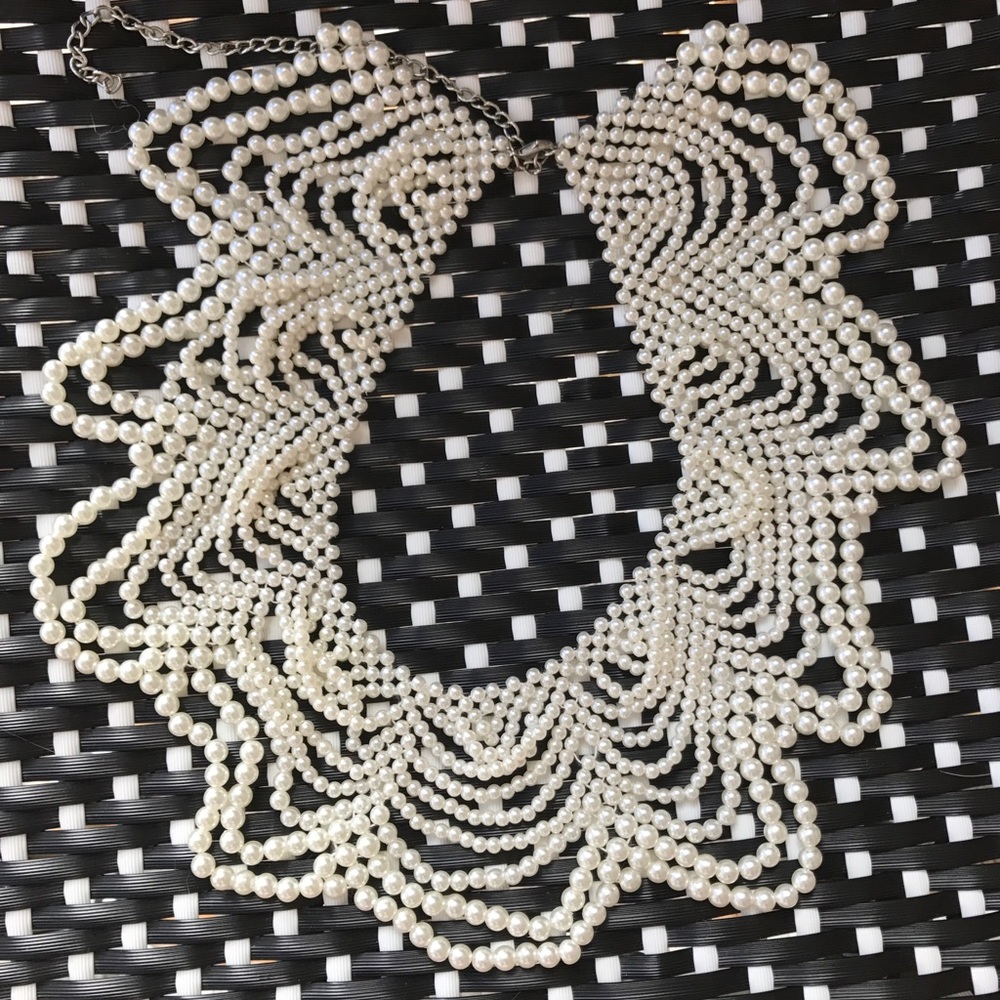 Collar Necklace